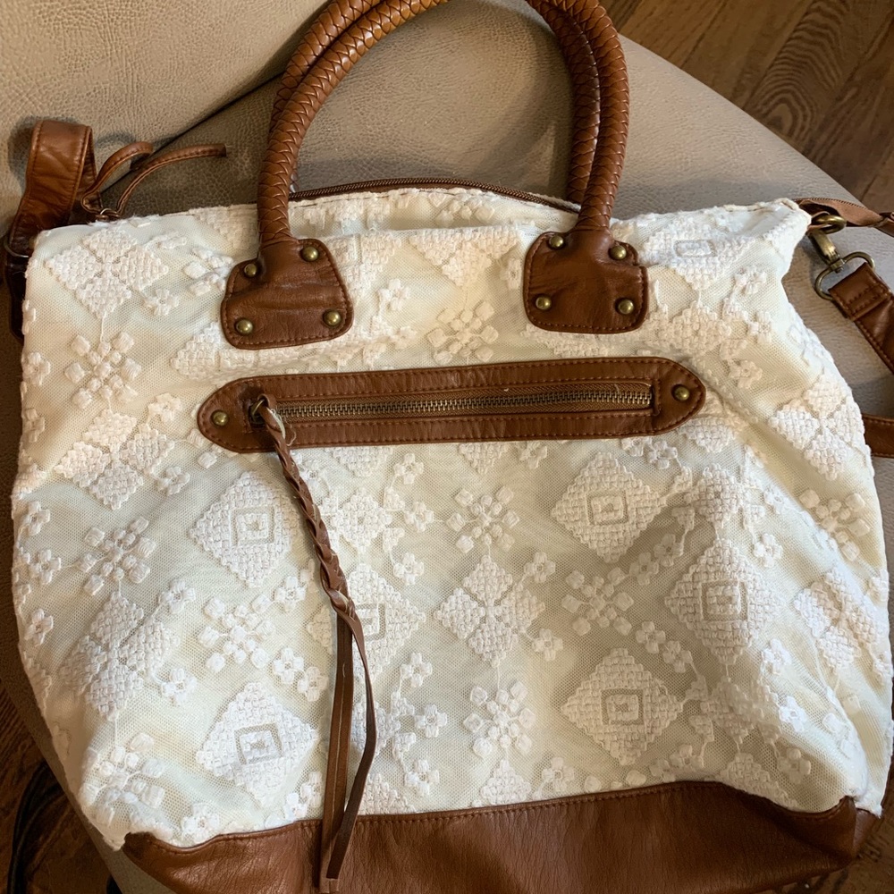 Maurices purse